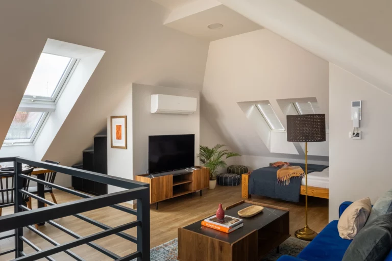 Sypialnia i salon apartamentu nr 10 w Tychach — noclegi Tychy dla rodziny